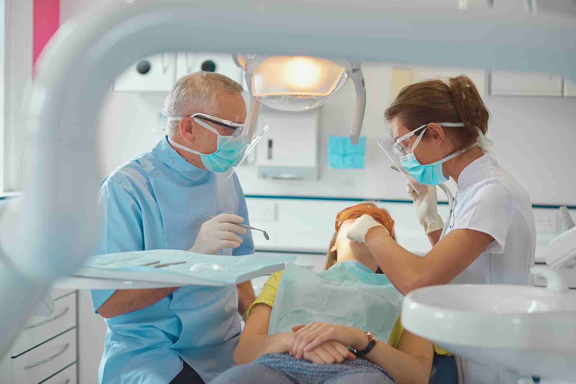 Dentist in Bloomfield Hills, MI
